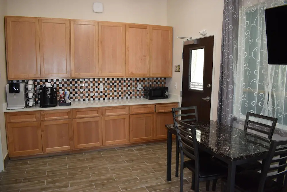 Texas Bungalows Hotel and Suites Austin