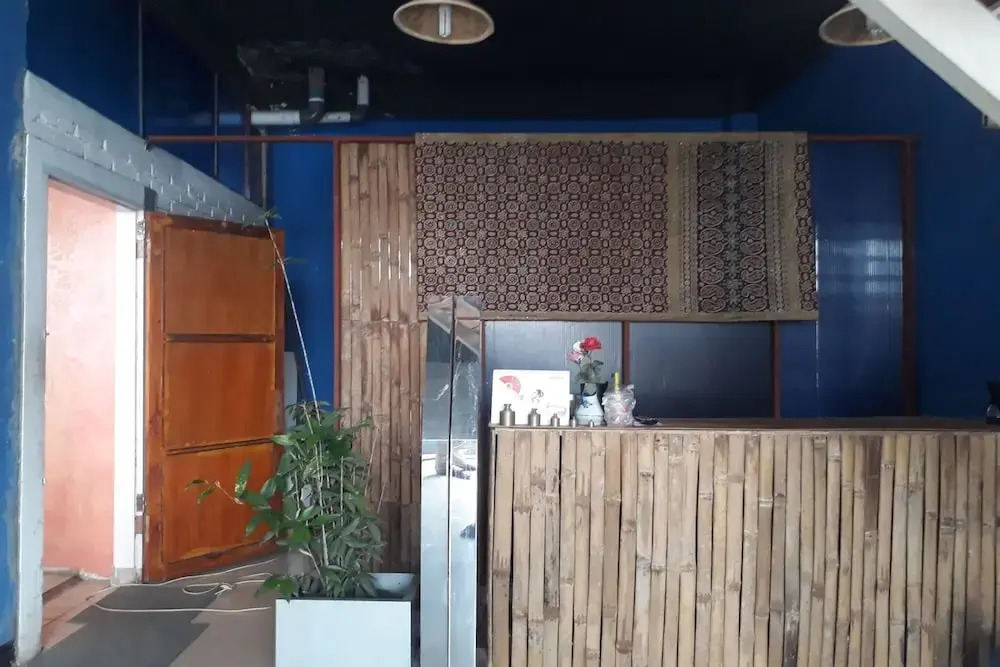 Oyo 1816 J-Syariah Residence
