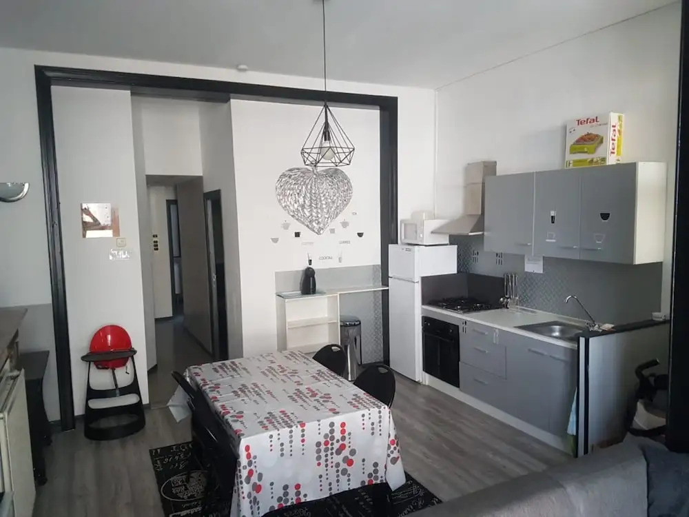 Simplistic Apartment in De Panne near Sea Beach