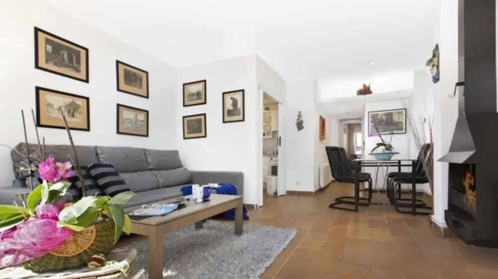 Apartment - 2 Bedrooms - 107297