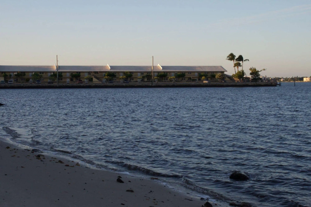 Palm Beach Waterfront Suites
