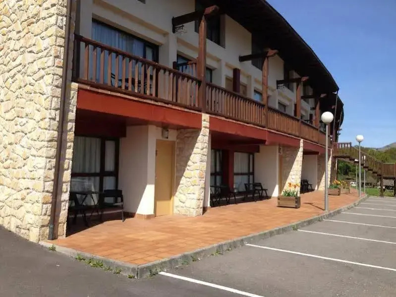 Apartamentos Aldea del Puente