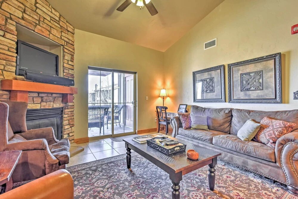 Airy Bear Hollow Condo: 5 Mi to Park City Mountain