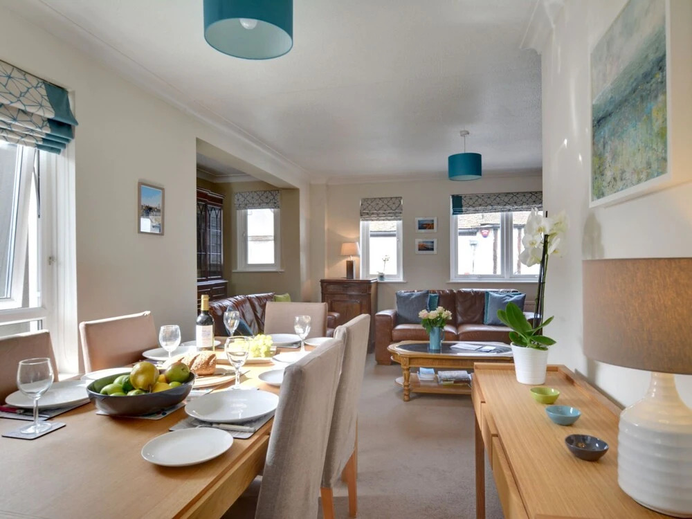 Spacious Apartment in the Port City of Sandwich With the Medieval Cinque Port