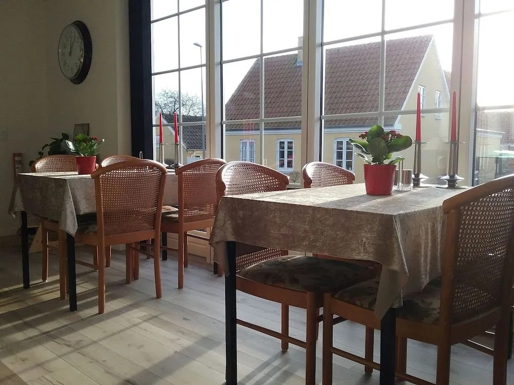 Hals Hotel