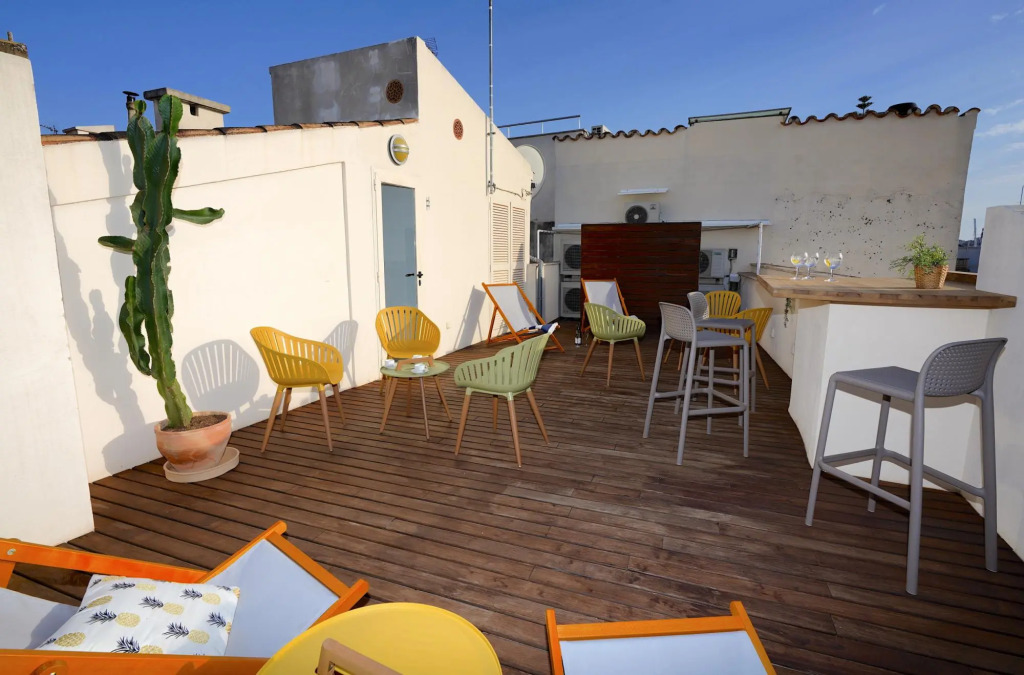 Montmari TI - Spacious and bright apartment