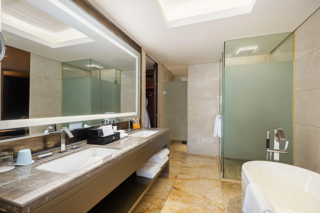 Intercontinental Jinan City Center by IHG