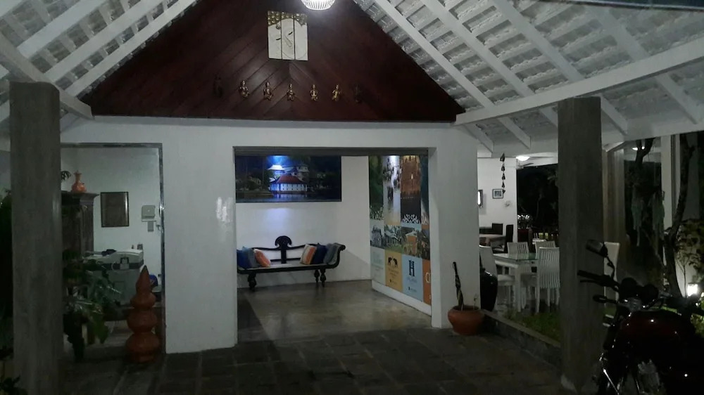 Jasmine Hill House
