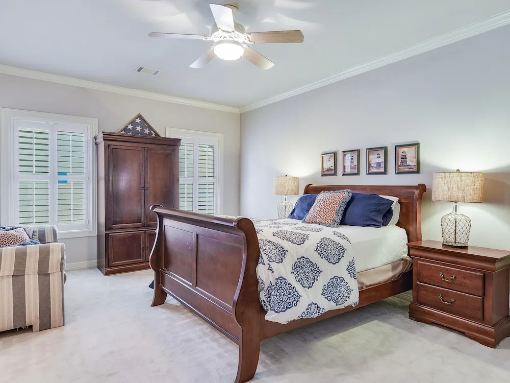 The Arrive Epic Estate On Lake Austin 5 Bedroom Estate