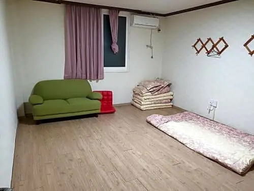 Shila Youth Hostel