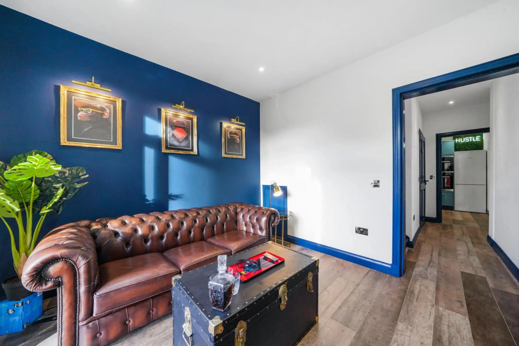 Roslin Place - Granite City Gem