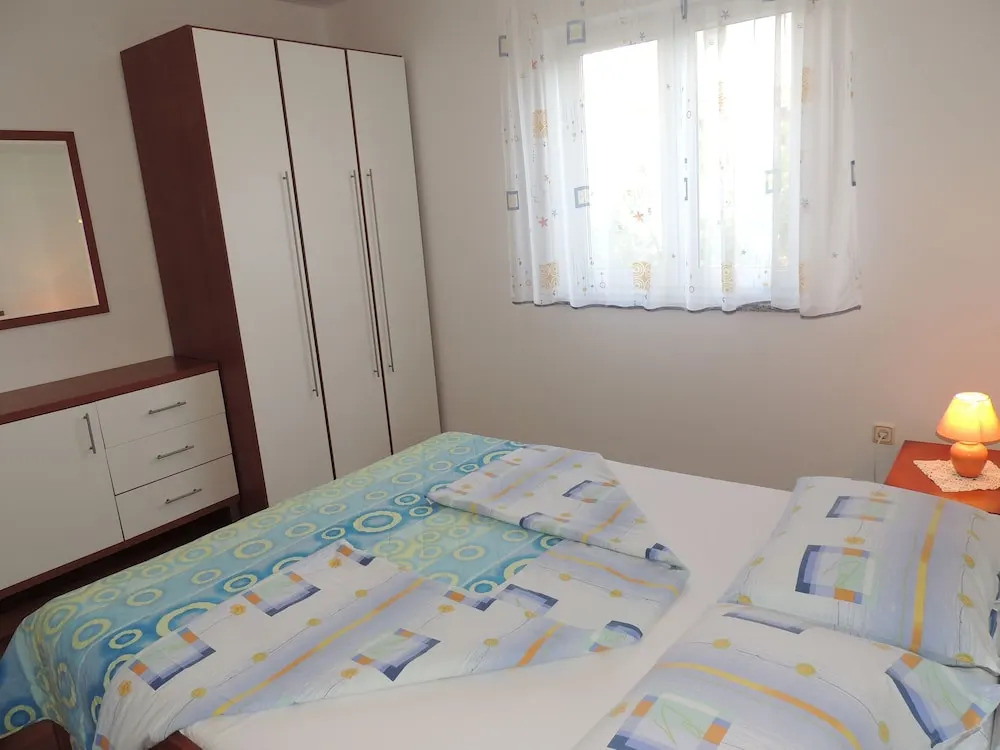 Apartments Katic