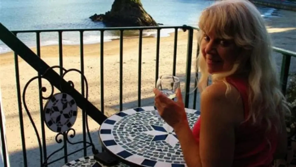 Sunny Cove 4