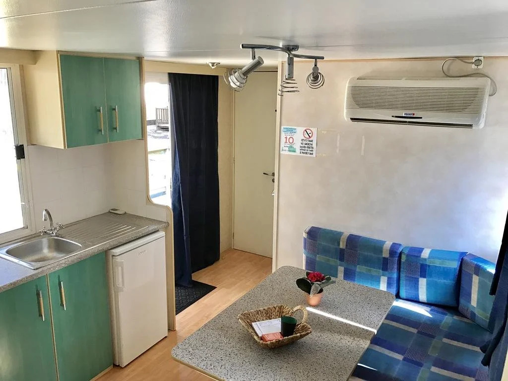 Albatross Mobile Homes on Camping Mare e Pineta