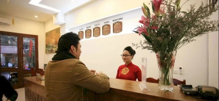 Ha Noi Apple Hotel
