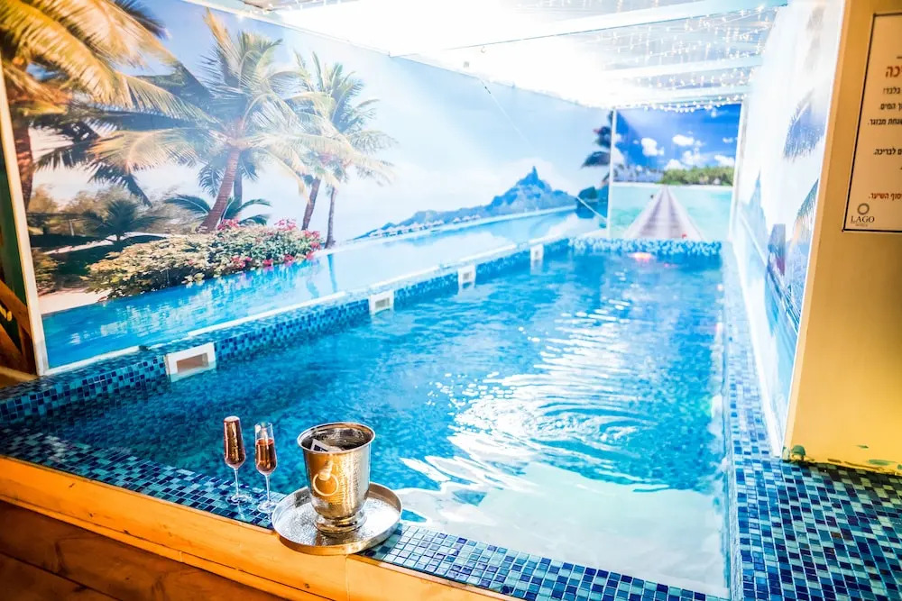 Lago Suites Hotel