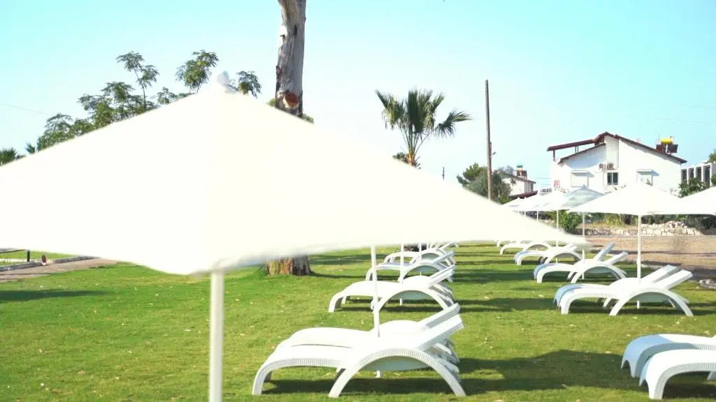 Dolunay Suit & Beach