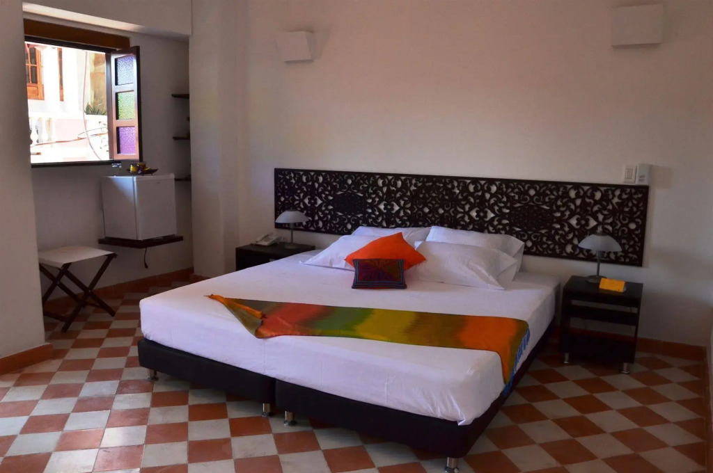 Hotel Puerto Pelicano