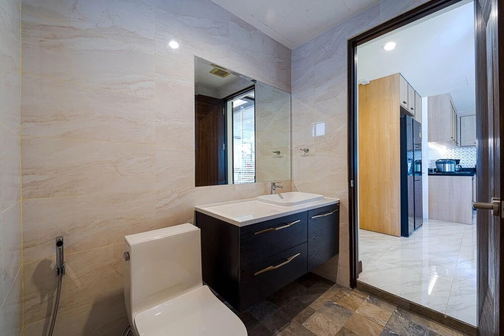 Luxury 5 Bedroom Villa Close to Beach SRS
