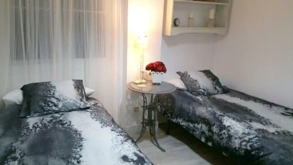 Villa With 4 Bedrooms in Tomares, With Private Pool, Enclosed Garden a