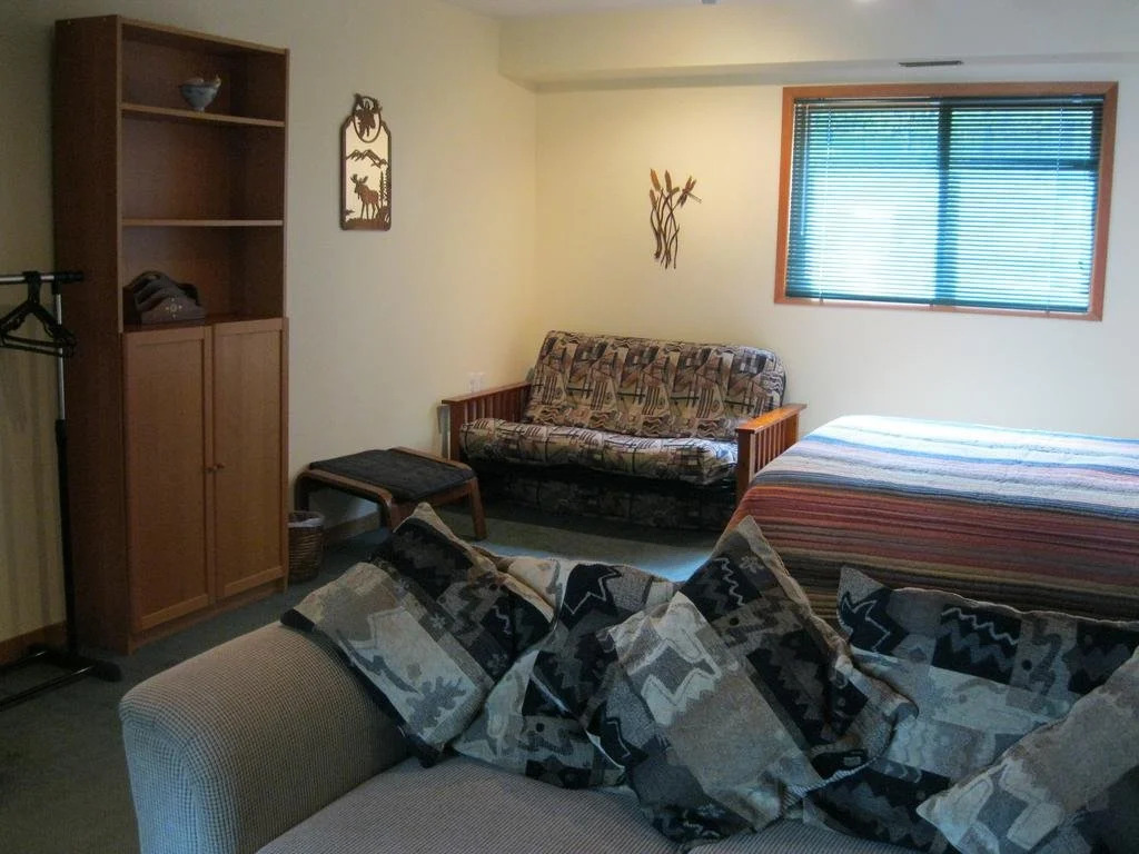 12 Mile Lake Bed and Breakfast