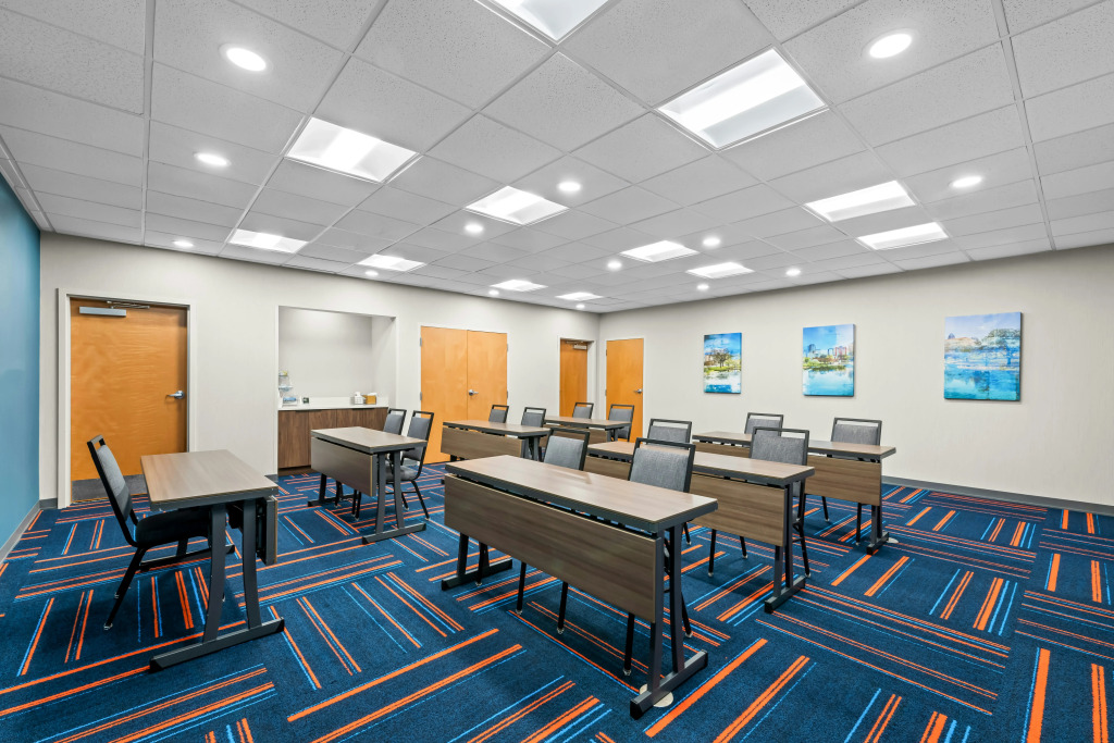 Hampton Inn & Suites Charlotte-Airport