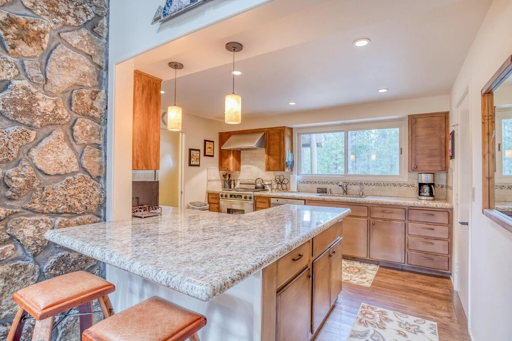9 Salishan