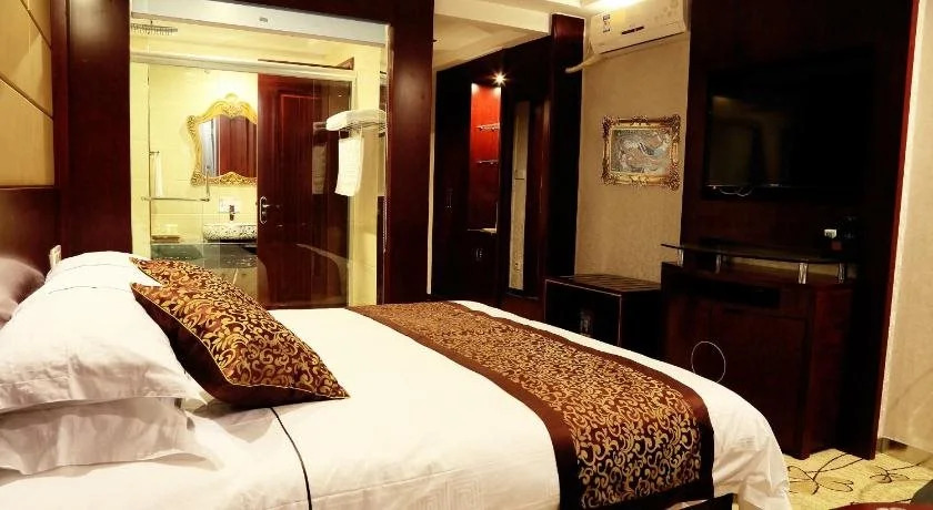 Dunhuang Longfeng Hotel