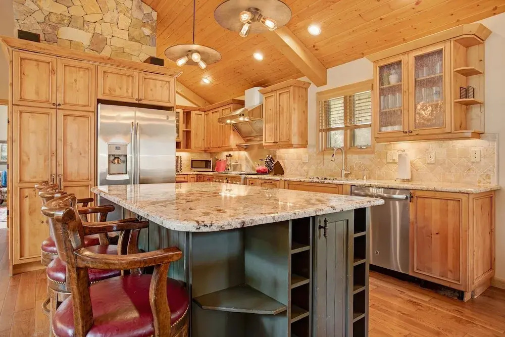 4515 Bighorn Road 4 Bedroom Home