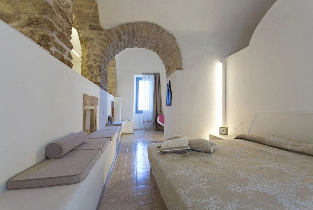 TROPEA VETERA LuxuryHome-Casa Forno1638
