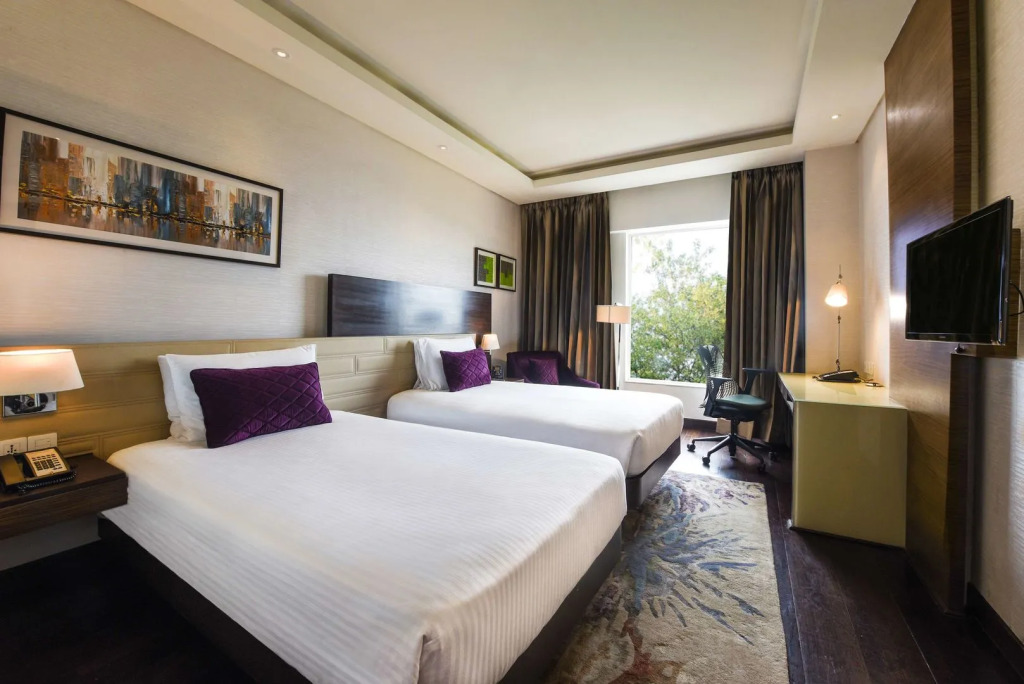 DoubleTree by Hilton Gurugram Baani Square
