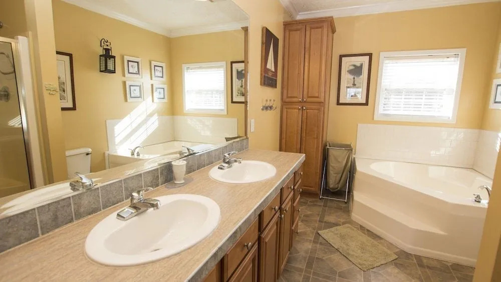 Castaway Cove - 6 Br Home