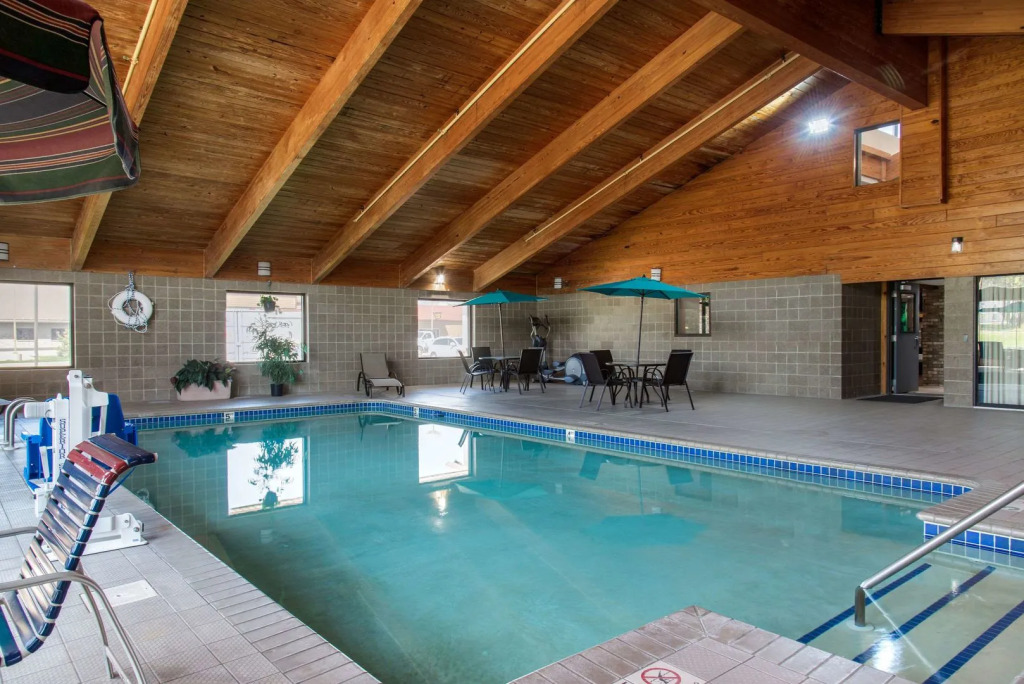 New Prague Inn & Suites, New Prauge
