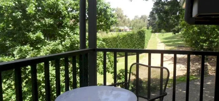 Australian Home Away@ Wonga Park Vue De Vin