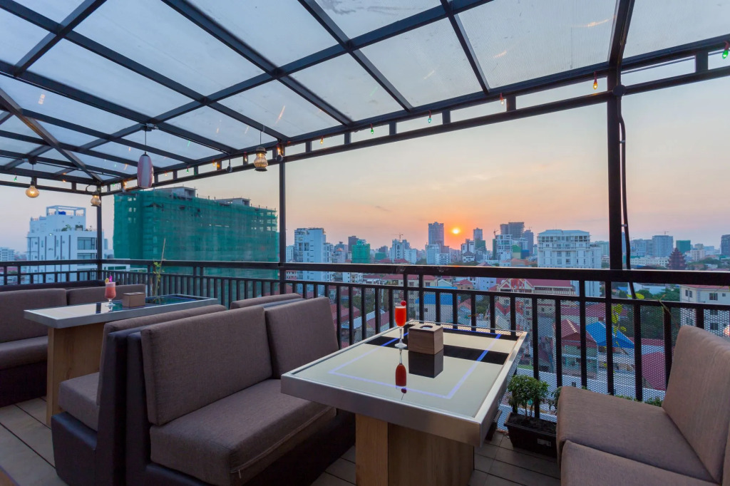 Botum Palace Hotel