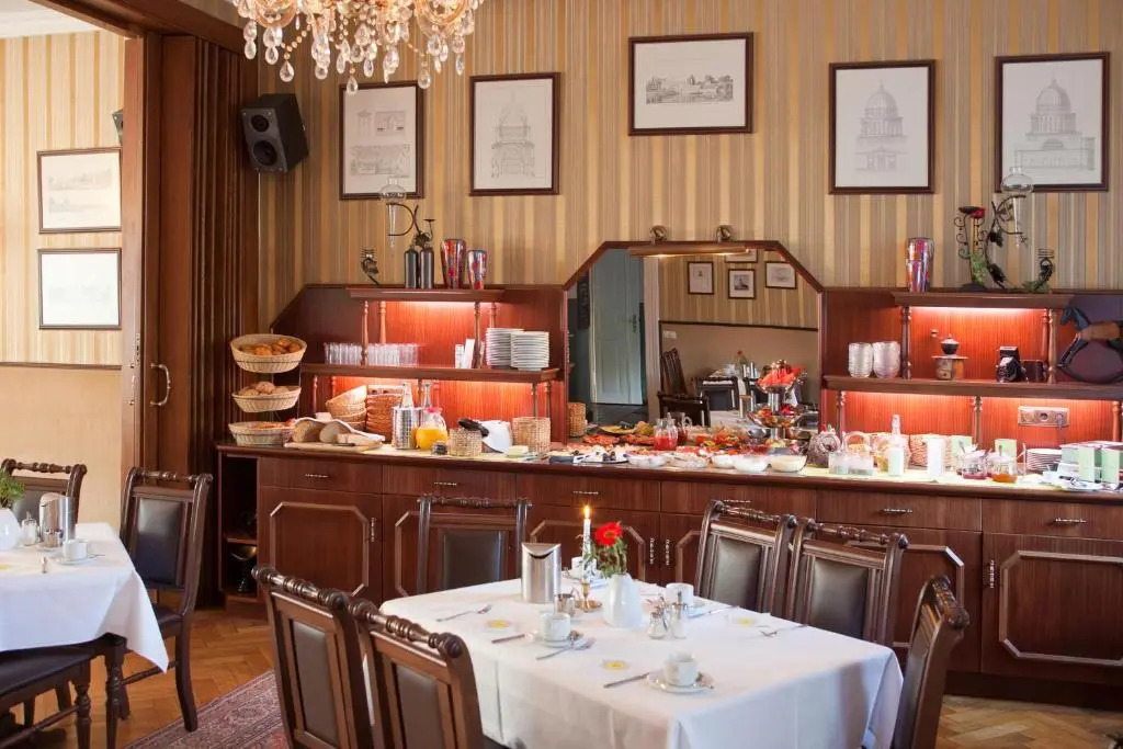 Hotel & Restaurant Am Alten Rhin