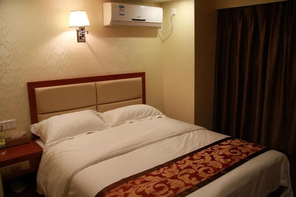 Ruiyixuan Business Hotel