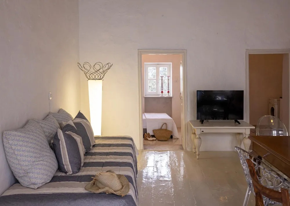 Platanos Cycladic house