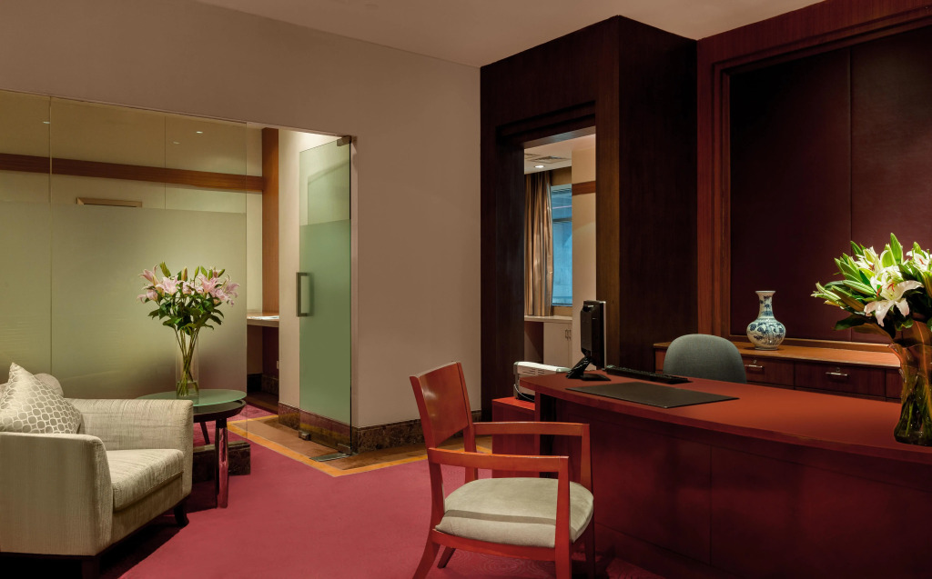 Crowne Plaza Chongqing Jiefangbei(Formerly InterContinental Chongqing)