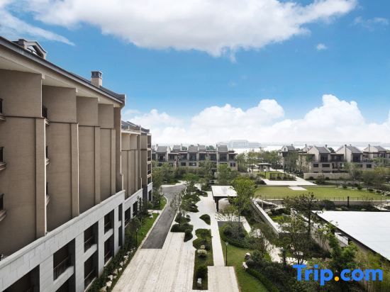Narada Hotel Jiaxing