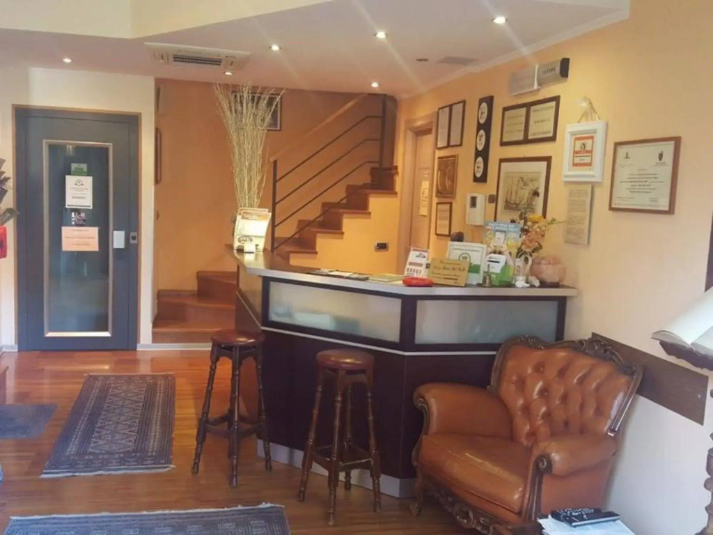 Aurelia Garden Gold B&B