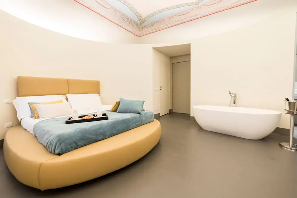 LUCUS Exclusive Bed and Breakfast