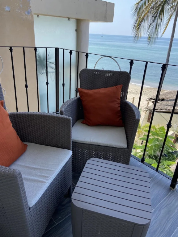 HOTEL EL CORAL