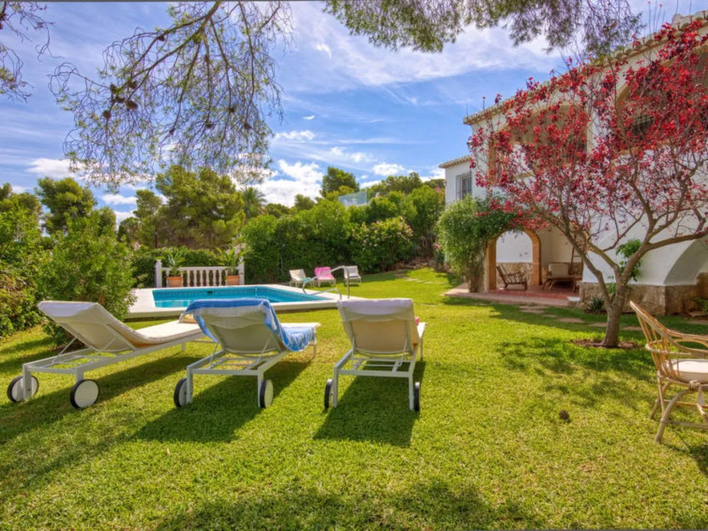 Villa Villa Louise by Interhome