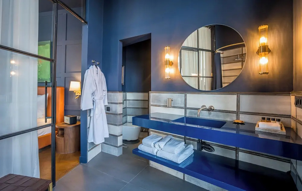 Zorba&Bond Boutique Hotel
