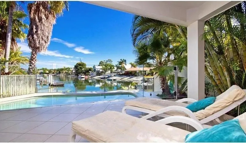 Pet-Friendly Waterfront Hideaway