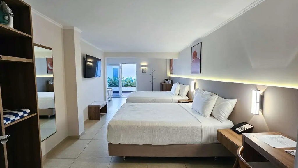 Aruba Boutique & Art Hotel