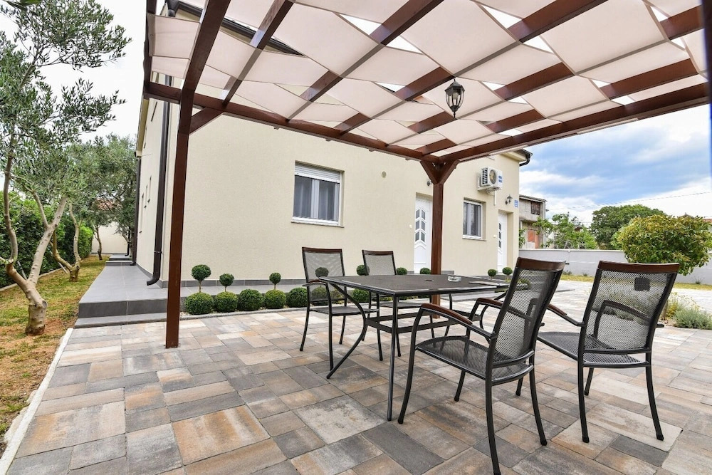Apartment Gordana Mar