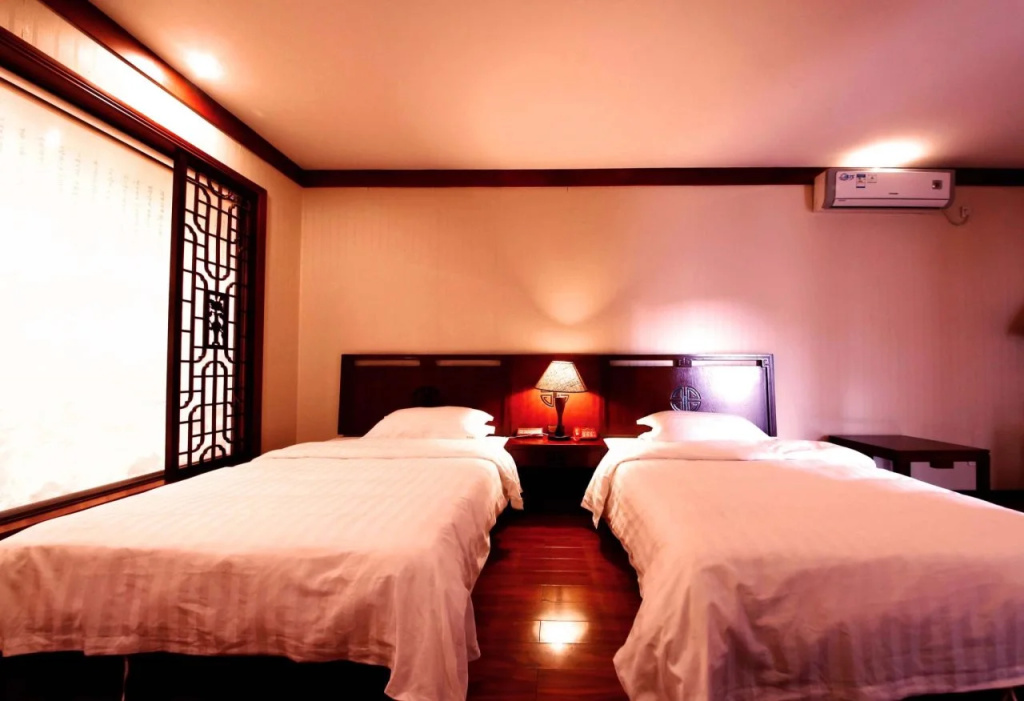 Yinfeng Hotel