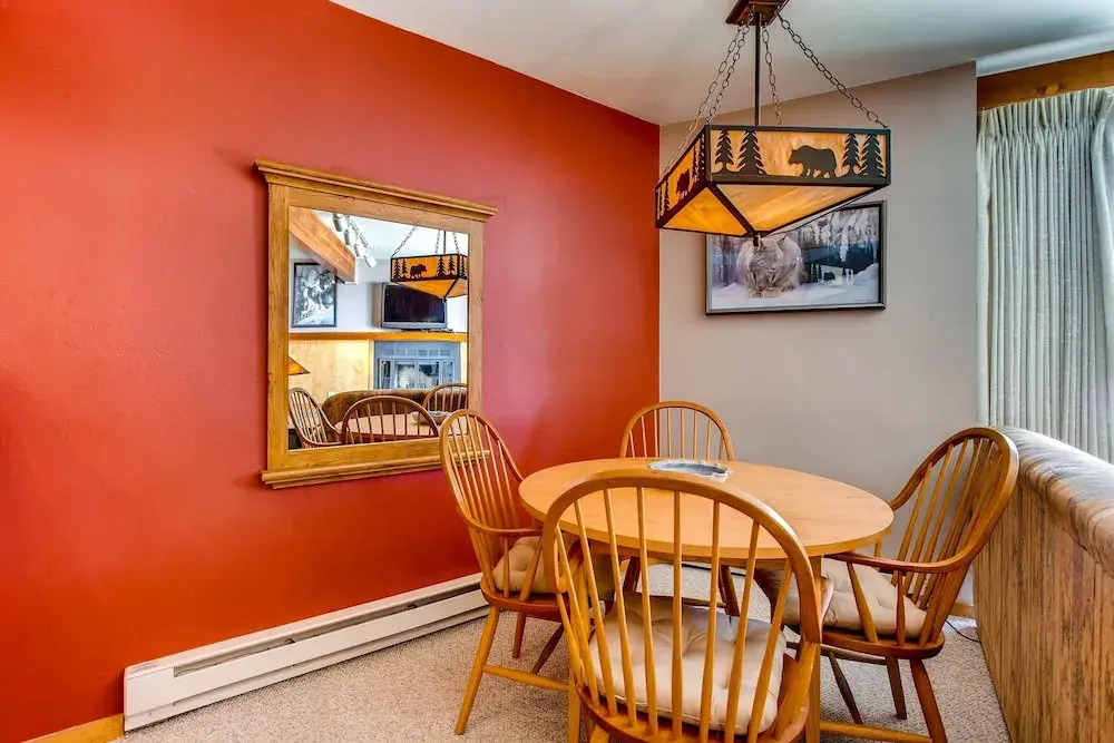 Updated 1 Br - Ski-in/ski-out Access 1 Bedroom Condo - No Cleaning Fee! by RedAwning